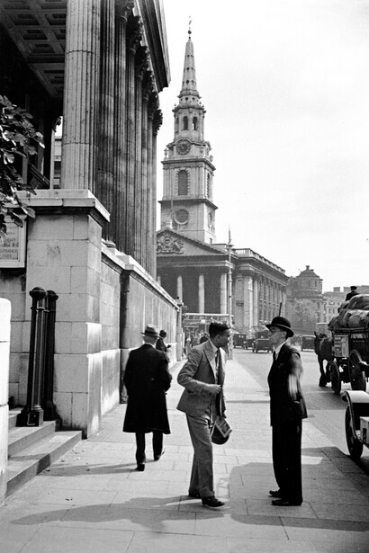 Frank Browne, Which Way, Trafalgar Square, London, 1936