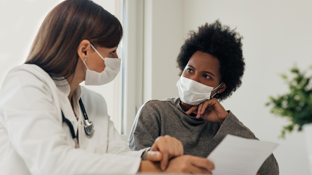 Il medico influenza in maniera significativa il modo in cui i pazienti narrano la propria storia