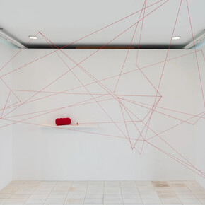Liliana Porter, Otros cuentos inconclusos [Other unfinished tales], exhibition view. Courtesy of Luciana Brito Gallery