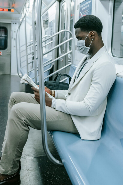 A crise de 2020 mostrou que, mesmo em meio ao caos, a humanidade pode encontrar força na empatia e na união