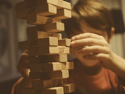 El efecto Flynn es la subida continua, año por año, de las puntuaciones de cociente intelectual