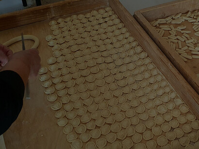 Pasta fresca. Orecchiette pugliesi: una lezione di cucina tra tradizione e famiglia