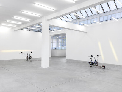 Gabriel Sierra, Pensieri belli, exhibition view. Courtesy of Galleria Franco Noero 