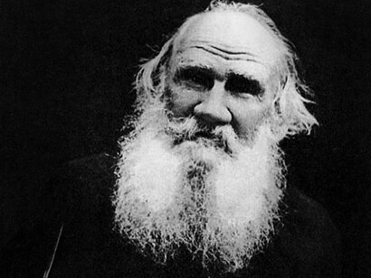 Lev Tolstoj acquisì presto risonanza mondiale per il successo dei romanzi Guerra e pace e Anna Karenina