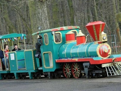 Il trenino allo Spreepark di Berlino