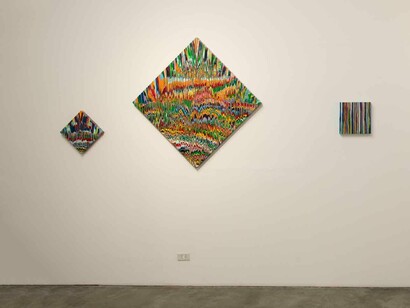 MM Yu, Sum of its parts, exhibition view. Courtesy of Silverlens
