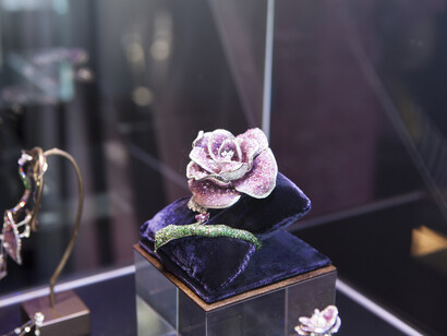 Jewellery by Gismondi 1754