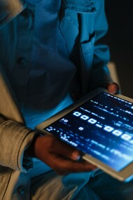 Tablet. La storia del tablet è più lunga e parte dagli anni '80 con il lancio del Linus Write-Top nel 1987
