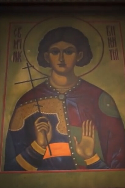 Impresiona el iconostasio que te reduce a la condición de hombre insignificante. Altea Hills, entre Alicante y Valencia, España