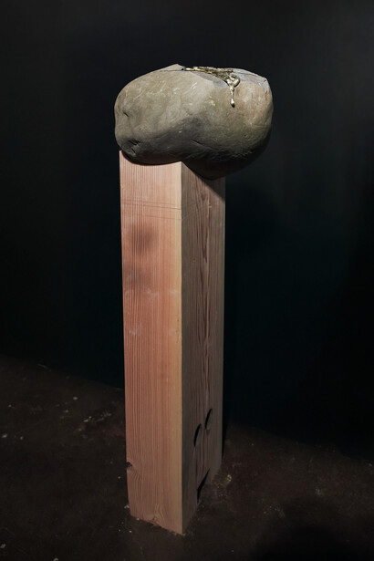 Dennis Lin, Waiting. Still. Courtesy of Yukikomizutani