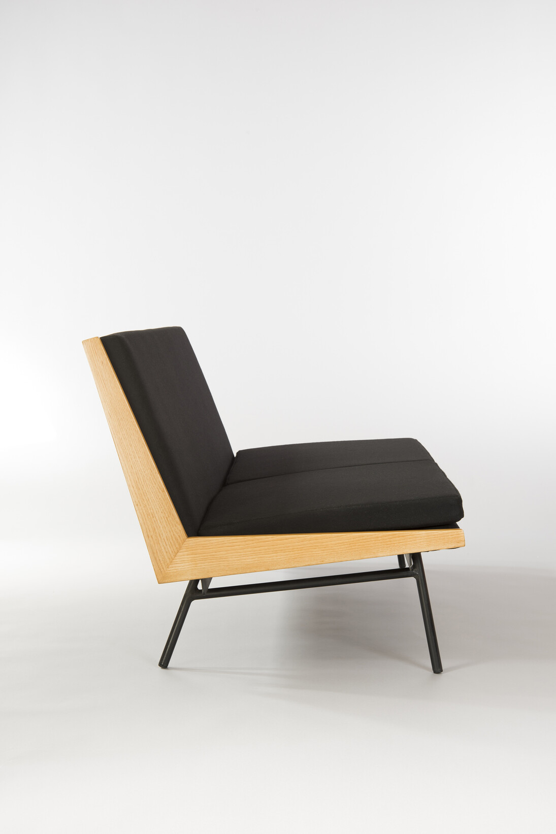 Bench 195 by Alain Richard & André Monpoix, Produced by Meubles TV - 1953/54, Courtesy of Pascal Cuisinier
