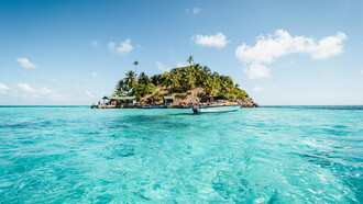 San Andrés combina paisagens paradisíacas, cultura caribenha e experiências únicas. Veja dicas para planejar sua viagem, explorar praias incríveis como Johnny Cay e Rocky Cay e garantir uma aventura inesquecível