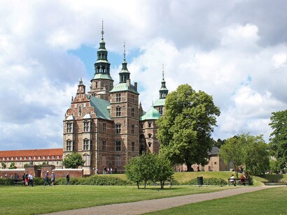 Il Castello di Rosenborg custodisce i gioielli della corona danese ed è un elegante esempio di architettura rinascimentale olandese. Copenaghen, Danimarca