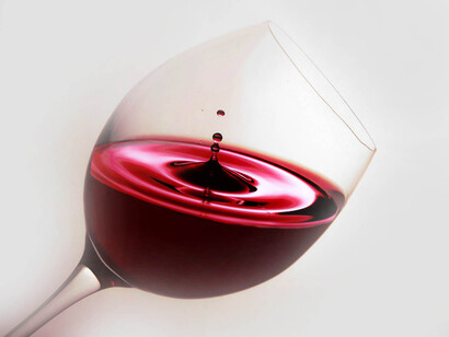 Il vino nelle Scritture Sacre: ebraismo, cristianesimo e islam a confronto