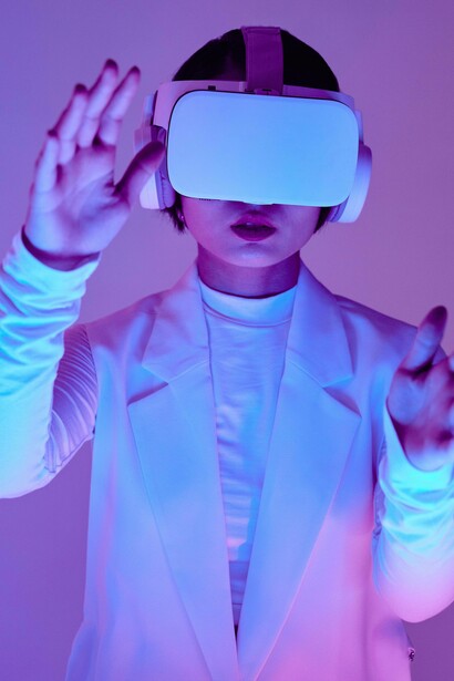 Man exploring the metaverse