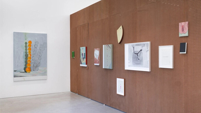 Peter Morren, Testtest, exhibition view. Courtesy of Kristof De Clercq Gallery