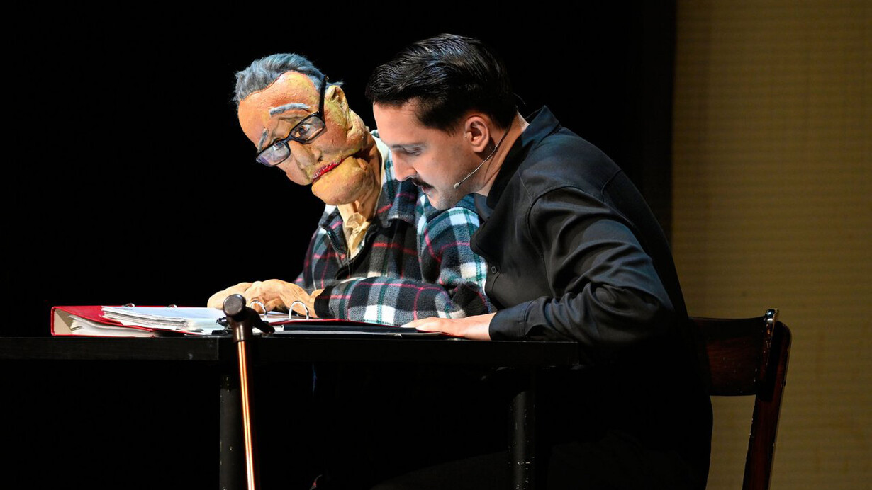 F. Zawrel, erbbiologisch und sozial minderwertig. Courtesy of the Deutsches Theater
