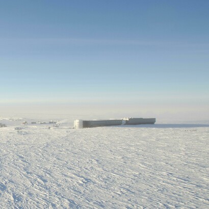 Le sue ricerche spaziano dalla glaciologia alla biologia, fino alle scienze dell’atmosfera e alla geologia
