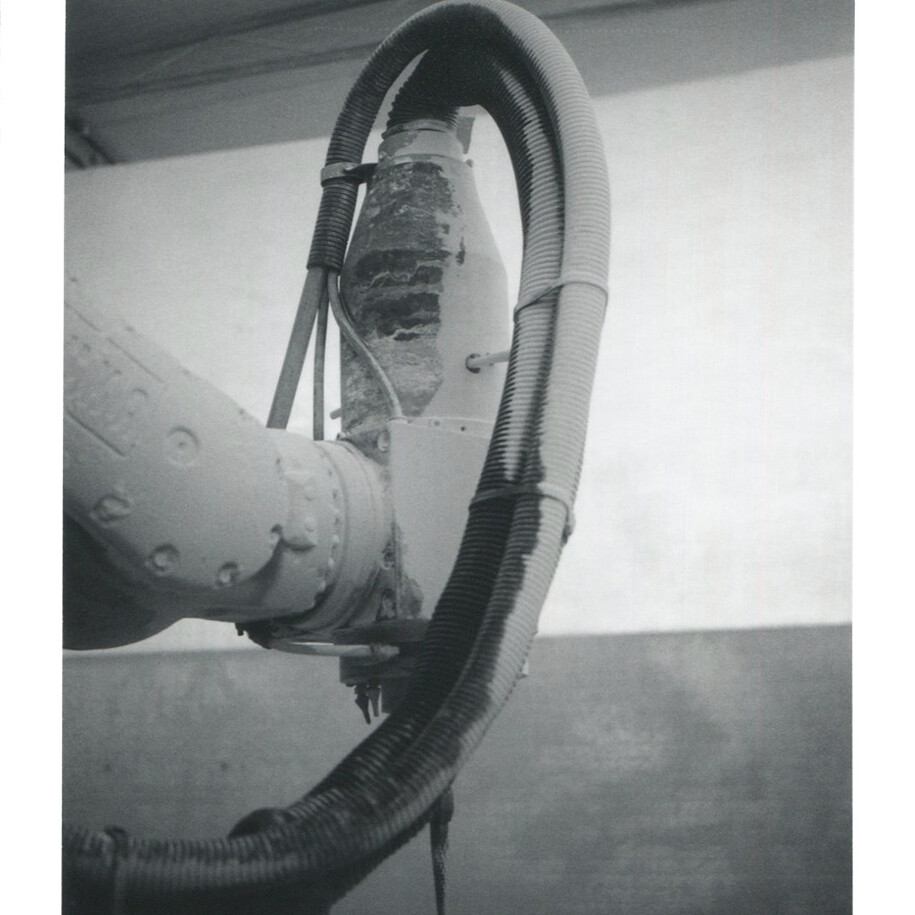 Sergio Breviario, Marmo umido, 2014, polaroid fuji film, 8,5 x 10,8 cm
