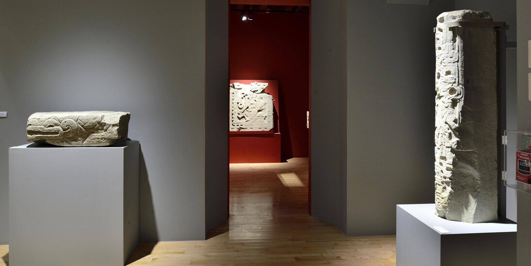 Divinos Señores De La Montaña. Courtesy of Museo Amparo