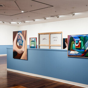 Imogen Taylor, From behind, exhibition view. Courtesy of Dunedin Public Art Gallery