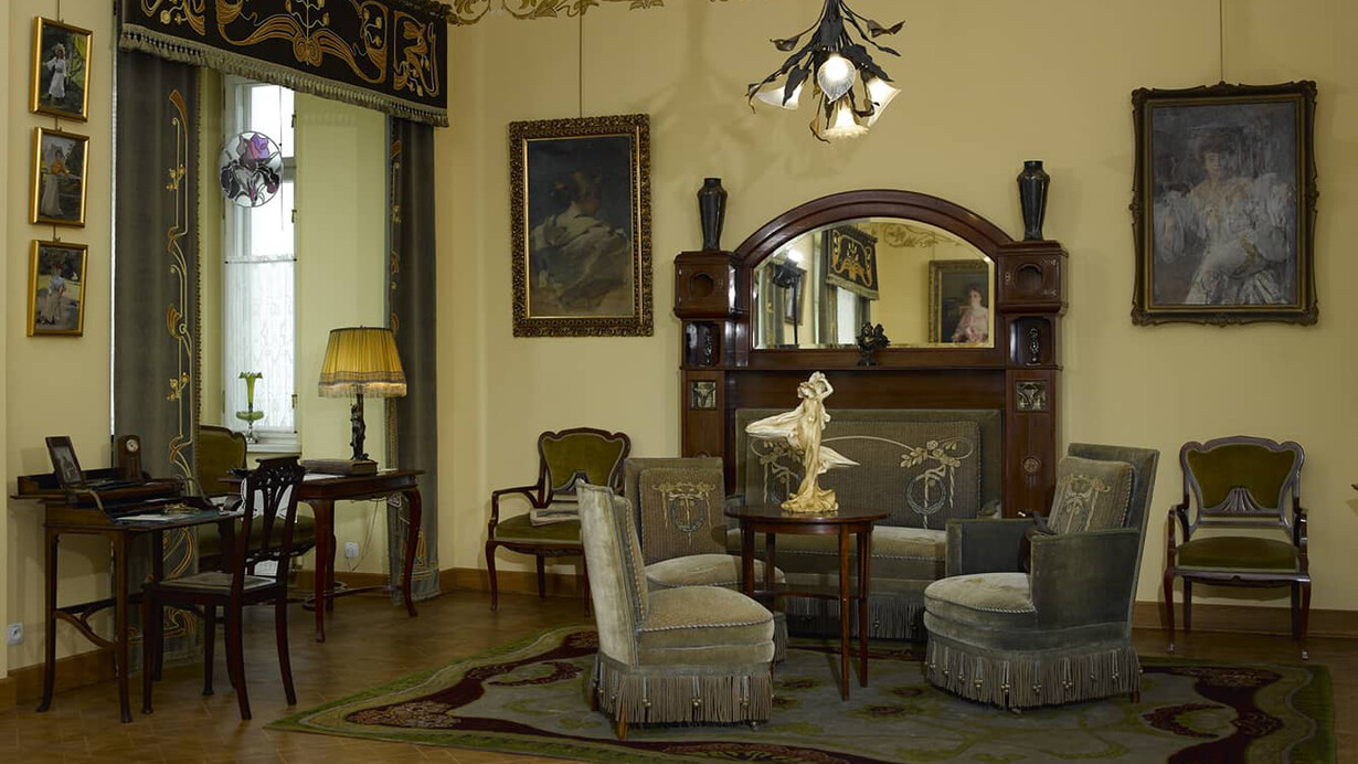 Art nouveau, young Poland, exhibition view. Courtesy of The Mazovian Museum