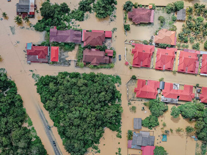 As the forces of nature unleash their fury, a city finds itself submerged, Dengkil, Malaysia, November 17, 2022