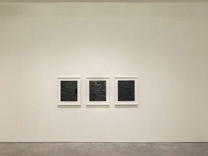 As above, so below, Exhibition view. Courtesy of Yossi Milo Gallery