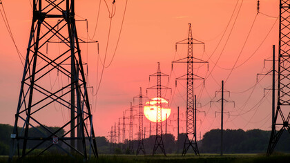 If we meet 2030 objectives to reduce CO2 emissions when producing electricity, ICT could still emit almost as much as aviation pre-Covid