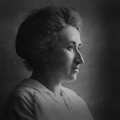 Rosa Luxemburgo integró el grupo internacional que, en 1916, se convirtió en la Liga Espartaquista, un grupo marxista que sería luego el origen del Partido Comunista de Alemania