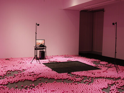 The Must-See Art Show Where You Can Find 10,000 Artists. Courtesy of de Sarthe Gallery