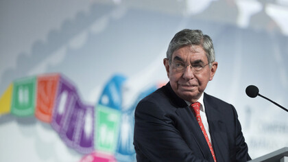 Óscar Arias