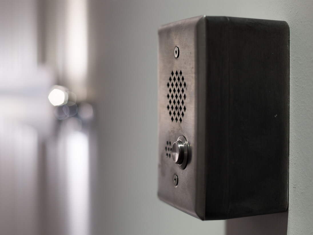 Rafael Lozano-Hemmer, Voice Array, 2012, courtesy of the artist and Carroll / Fletcher