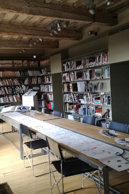 Biblioteca e Fototeca Giuliano Briganti, presso il museo Santa Maria della Scala

