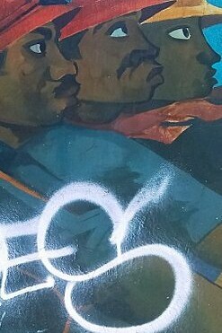 "Por la democracia, el trabajo y la soberanía nacional", mural, José Hernández Delgadillo