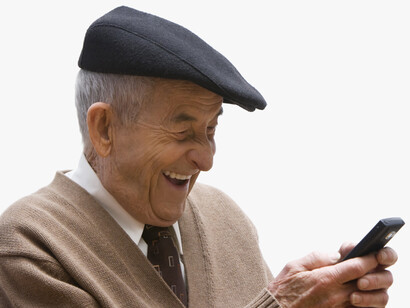 A atitude é crucial para viver mais: uma pessoa de 60 anos pode deitar na cama o dia inteiro sem vontade de viver, enquanto uma outra da mesma idade pratica esportes, trabalha, viaja, ama