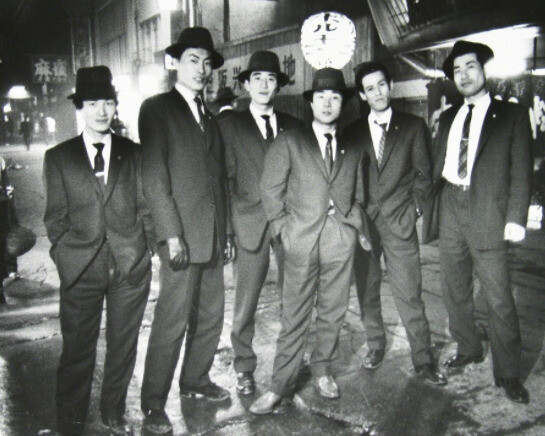 Ed van der Elsken, Gangsters, Osaka, Japan, 1960. Courtesy of Howard Greenberg Gallery 