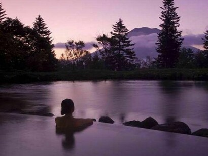 A relaxing bath with a fantastic view in Nuzawa