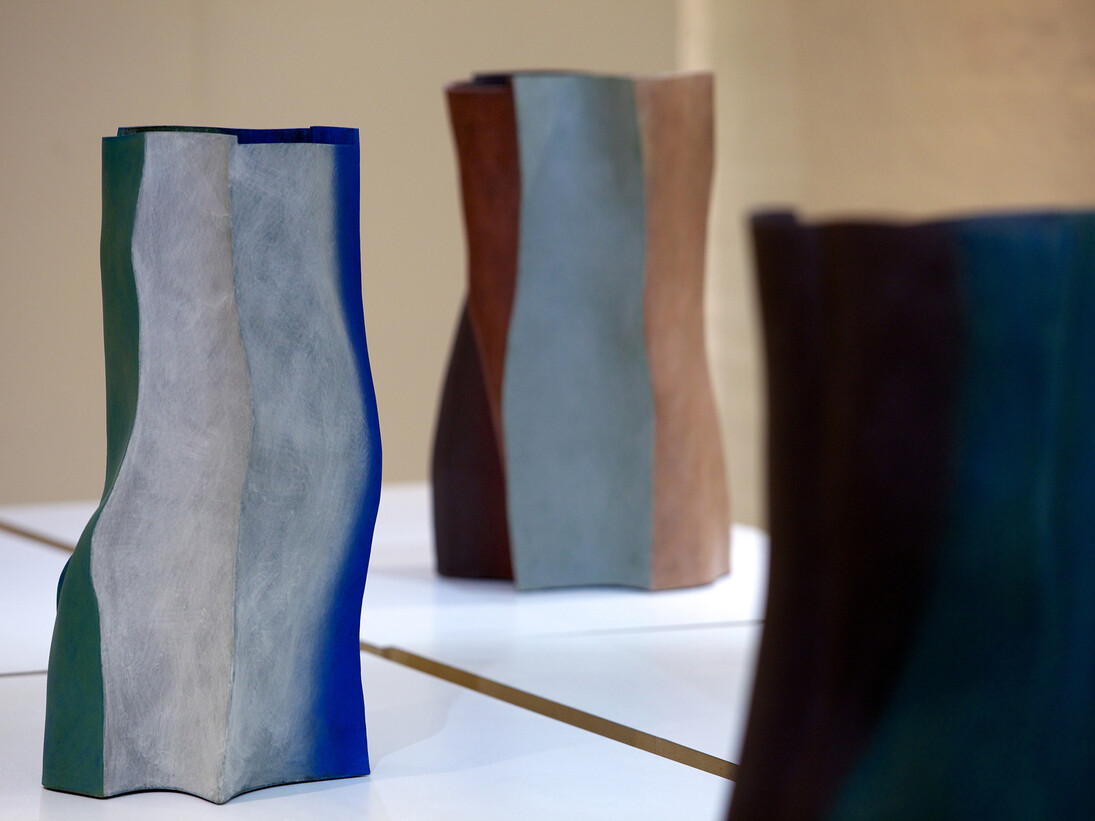 All images: Installation view of Ken Eastman solo exhibition at Marsden Woo Gallery (2015) with 'Sailwave' to foreground, image © Philip Sayer, courtesy of Marsden Woo Gallery, London