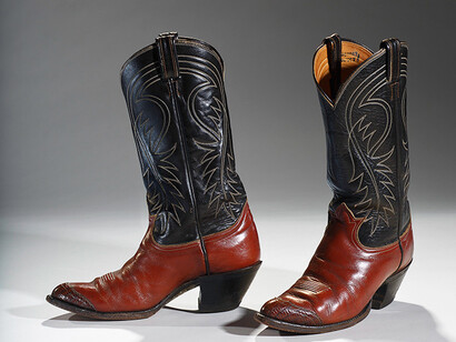 Standing Tall. Courtesy of Bata Shoe Museum 