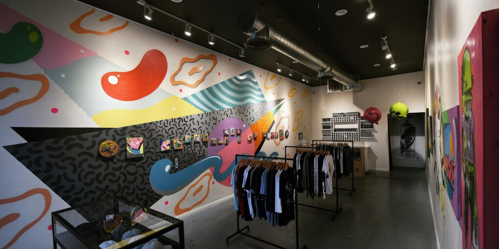 AngelOnce & GoopMassta, Exhibition view. Courtesy of Ewkuks