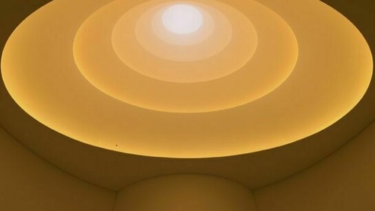 James Turrell, Aten Reign, 2013, Daylight and LED light, dimensions variable © James Turrell, Solomon R. Guggenheim Museum, New York. Photo: David Heald © Solomon R. Guggenheim Foundation, New York