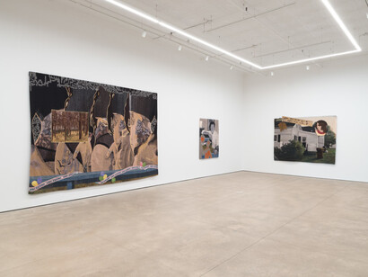 Erin M. Riley, Life looks like a house for a few hours, exhibition view. Courtesy of P·P·O·W