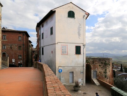 Peccioli, abitazione isolata. Toscana, Italia