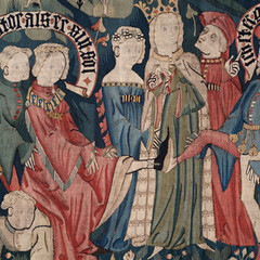 Textiles and Jewellery. Courtesy of GNM 