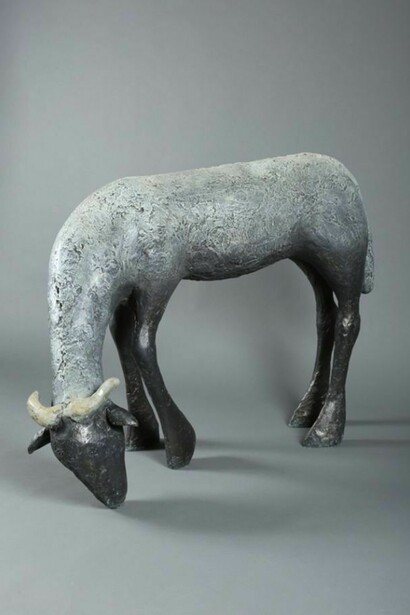 Karen Diefenbach, Armoniosa, 2013, Bronze, 33 x 43 x 21 in; 84 x 109 x 53 cm