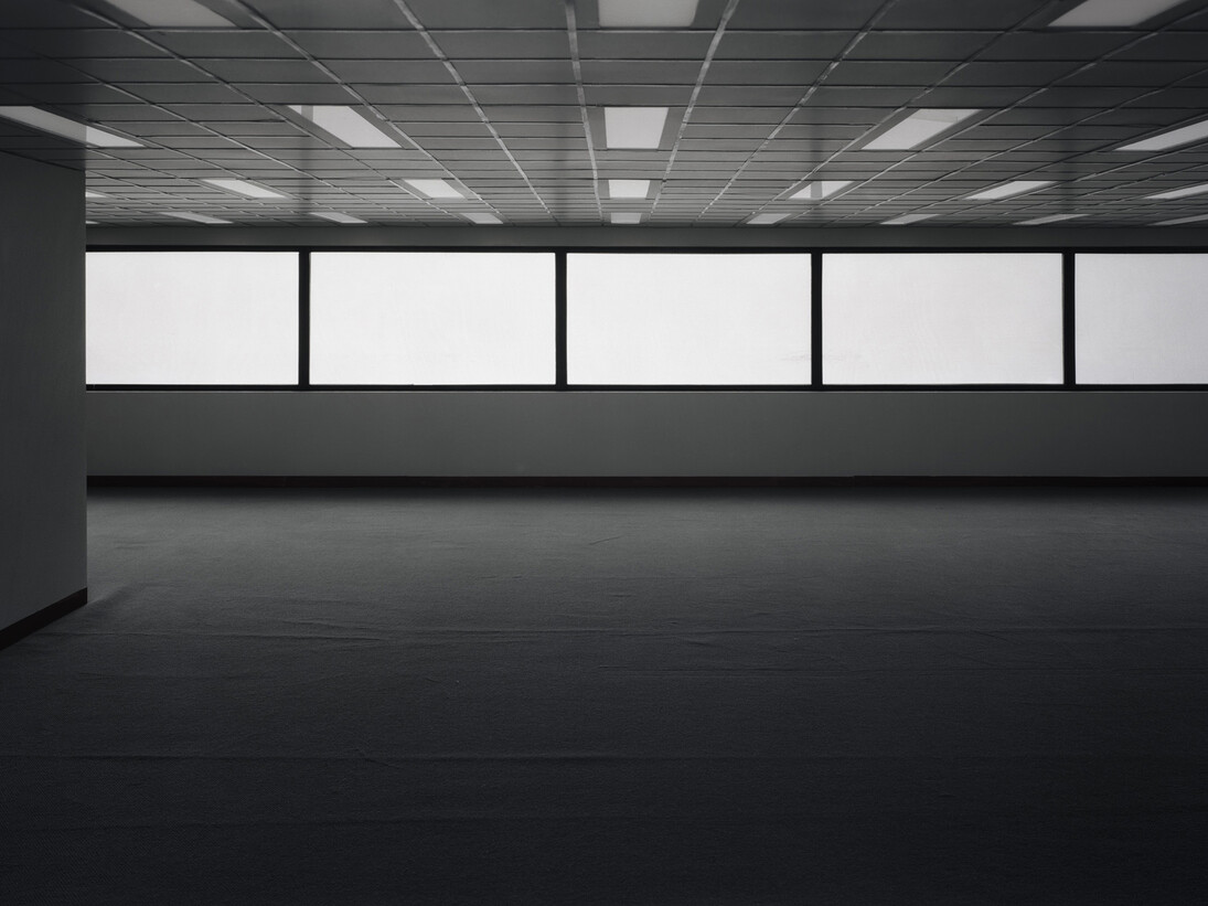 Edwin Zwakman, Space, 2012, c-print, diasec/dibond, 63 x 93 3/8 in /
160 x 237 cm