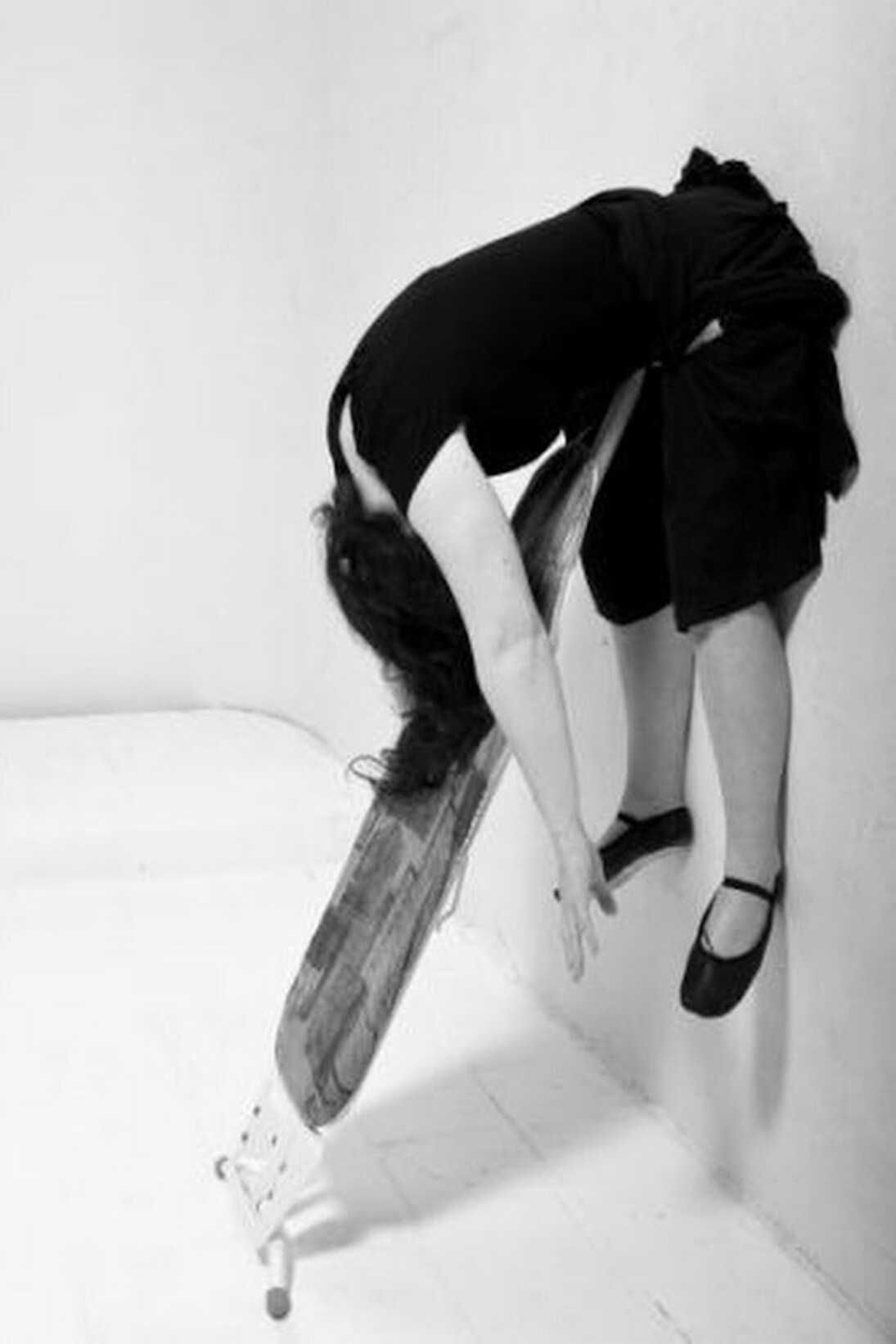 Mel Brimfield, On Board, 2010, Colour photograph, 70 x 105 cm. Courtesy of Workplace Gateshead