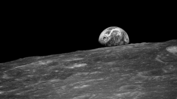 Full Moon. Courtesy of Danziger Gallery