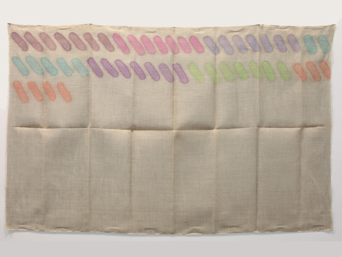 Giorgio Griffa, Traccia più traccia, 1973, acrilico su juta, 118 x 190 cm